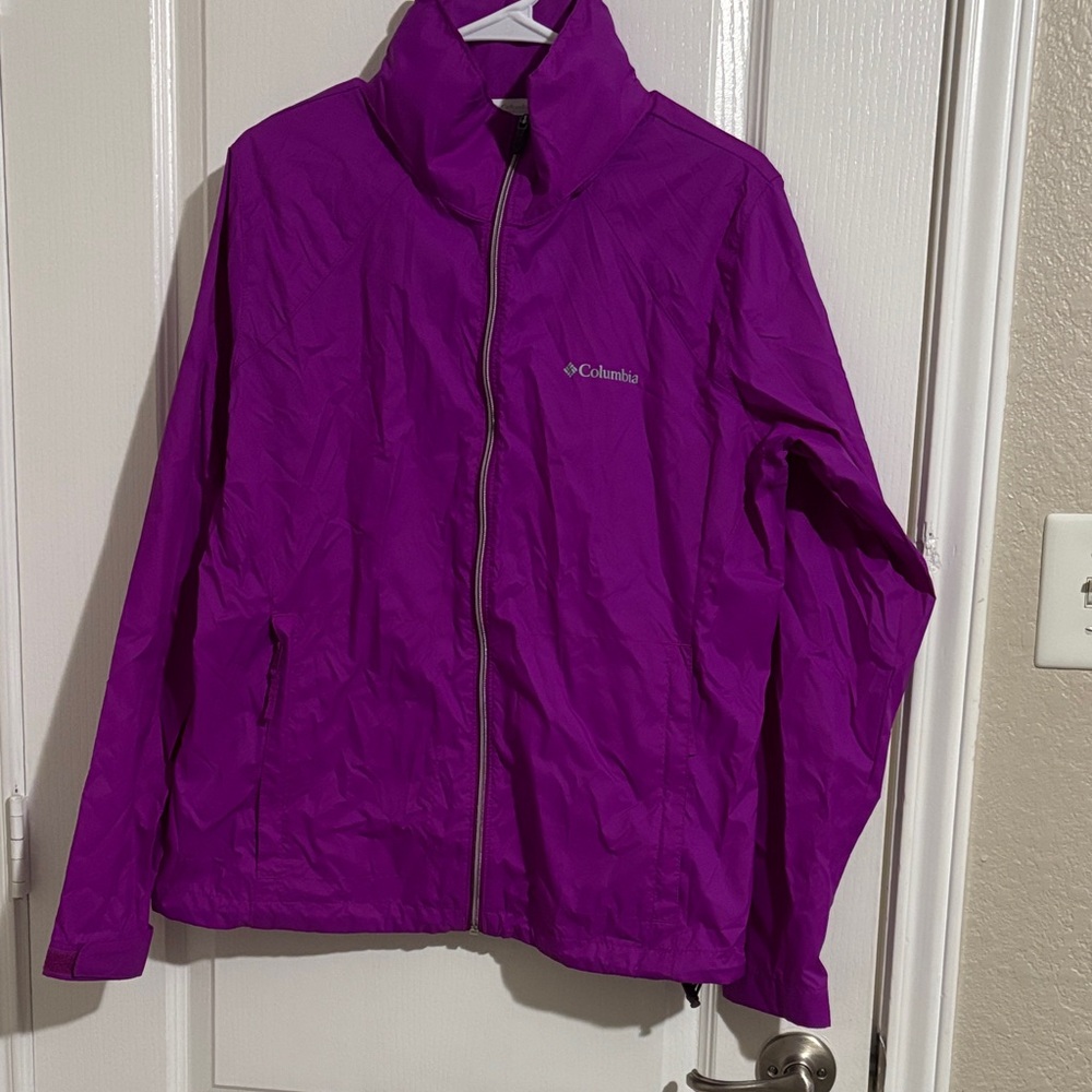 Columbia rain jacket